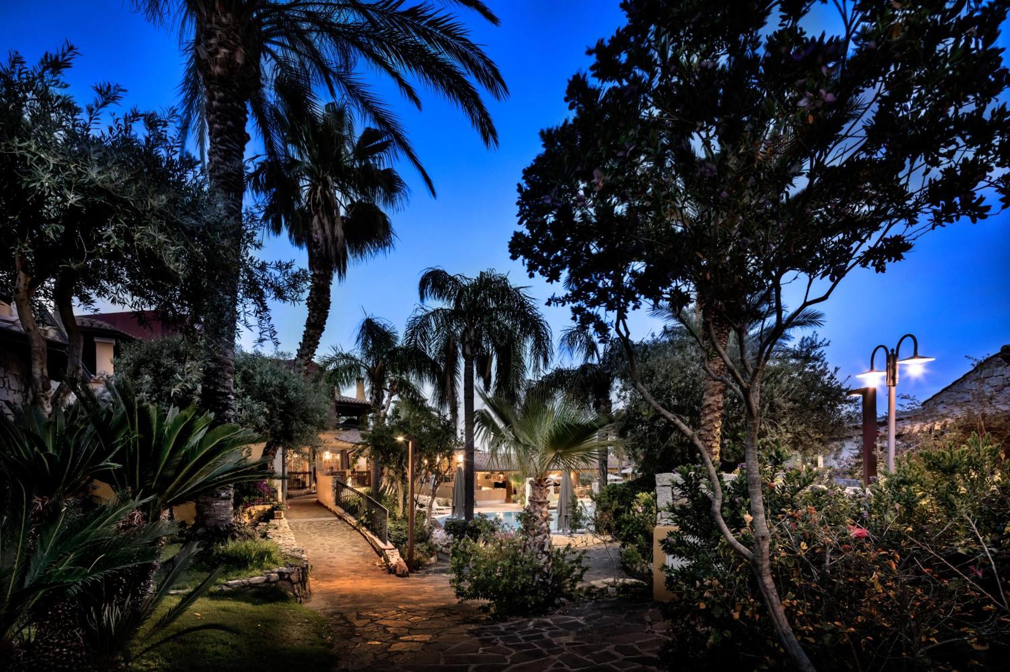 Cruccuris Resort - Adults Only วิลลัสซีมีอุส ภายนอก รูปภาพ