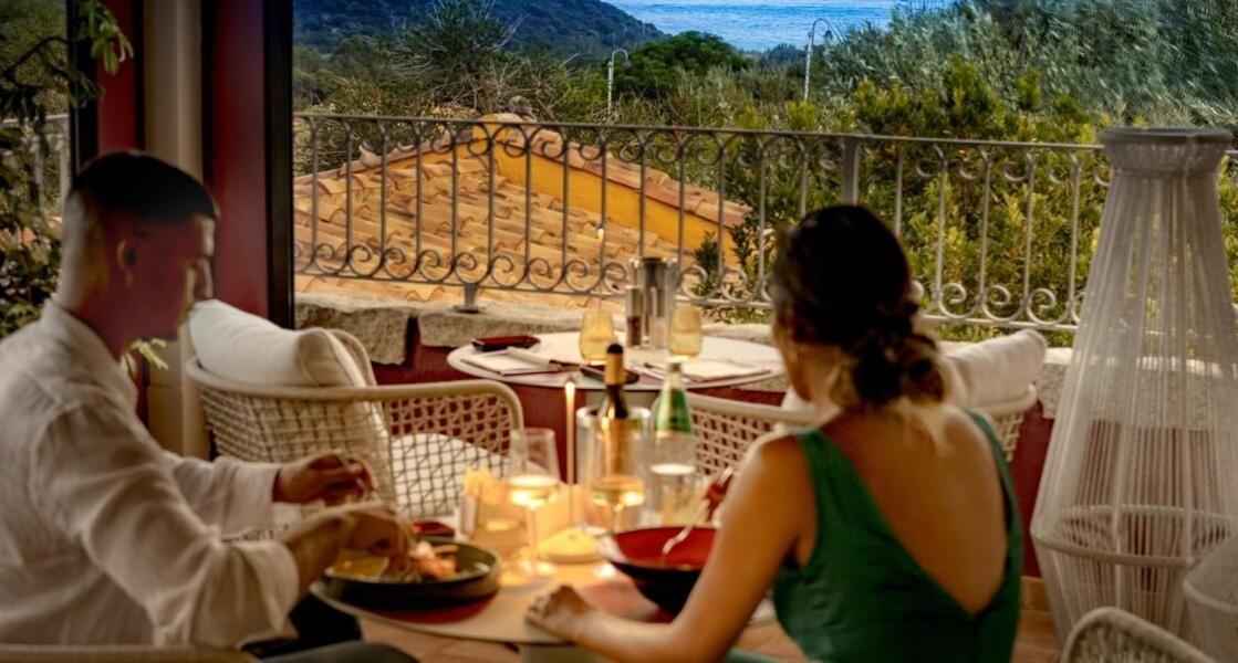 Cruccuris Resort - Adults Only วิลลัสซีมีอุส ภายนอก รูปภาพ